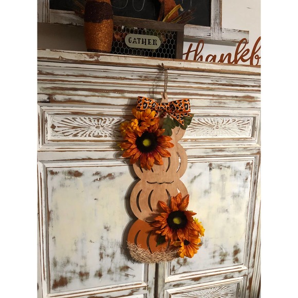 Fall Stacked Pumpkins, Pumpkins, Fall Decor, Wall Hanging, Door Hanger - Picture 1 of 5